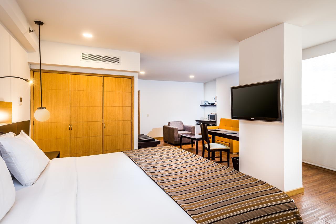 Hotel Dann Norte ボゴタ エクステリア 写真
